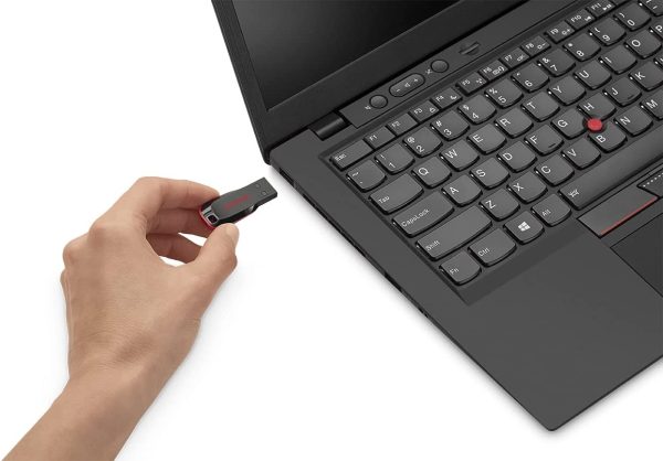 Sandisk Cruzer Blade 32GB 2.0 Flash Drive - IBSouq